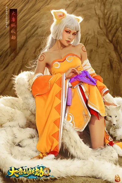 重现古风韵味，九州战魂祝融夫人cos玩家精彩演绎，感受唯美东方魔幻世界