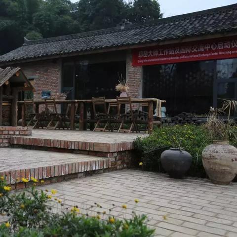 (热血传奇重生小说大全)热血传奇之传奇重生：挑战极限，绽放新生